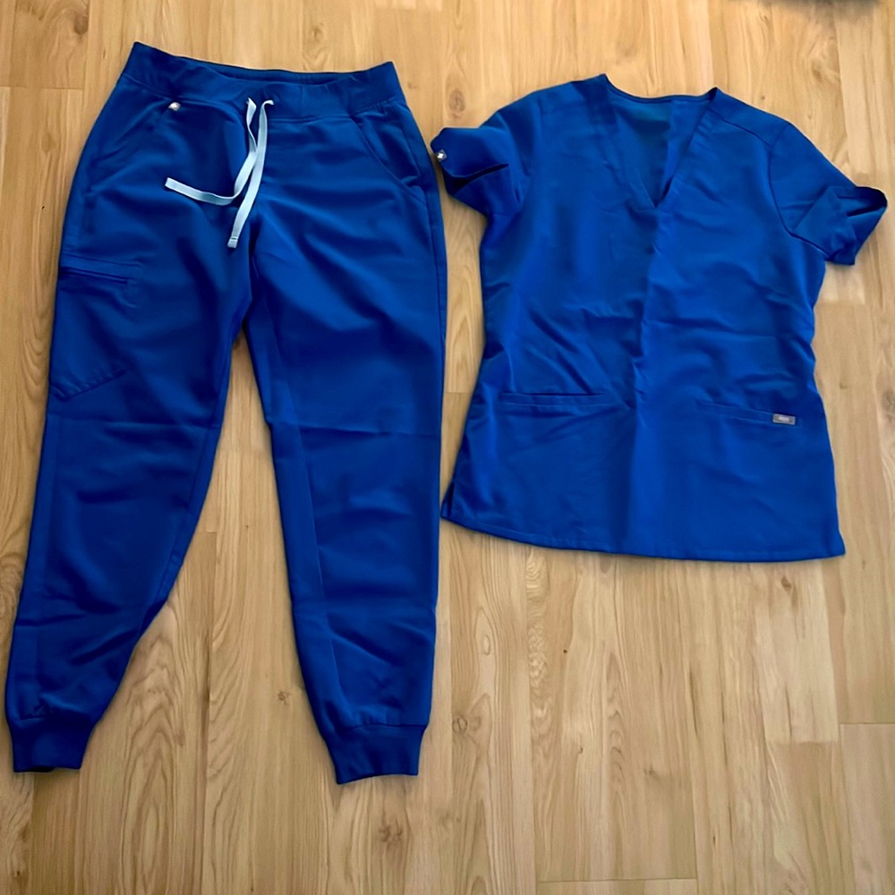 Figs Royal blue scrub pants & scrub top